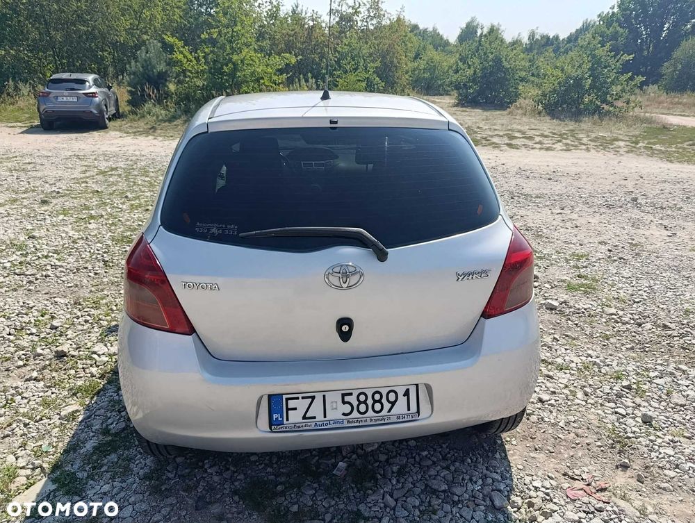 Toyota Yaris - 3