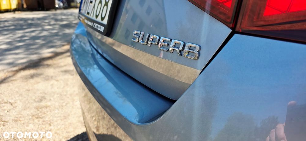 Skoda Superb 1.5 TSI L&K - 3