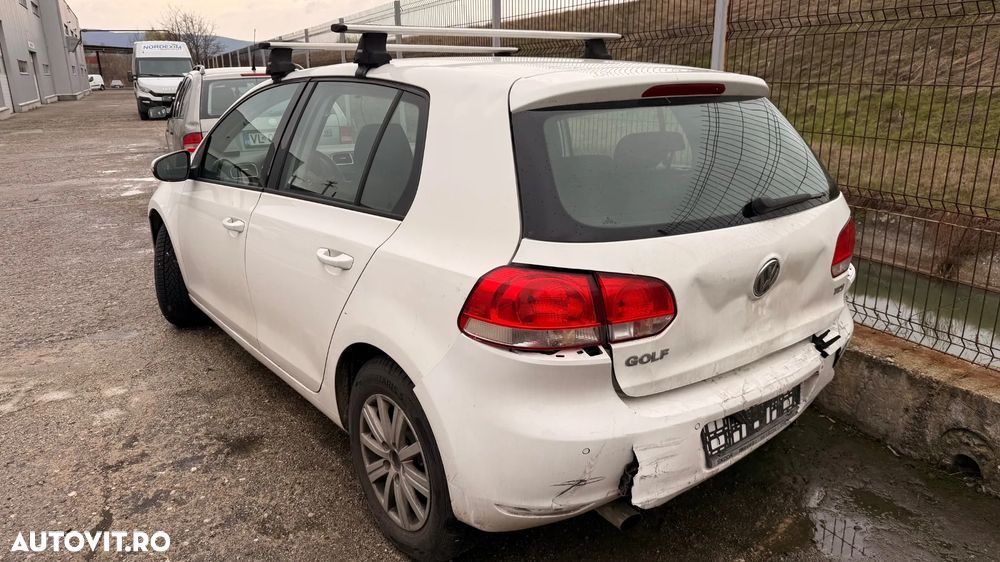 Volkswagen Golf 1.6 TDI DPF BMT Trendline - 1