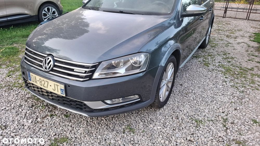 Volkswagen Passat Alltrack - 1