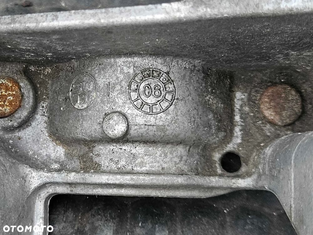 Łapa Mocowanie 8E0199351K 8E0199352K Wspornik Silnika Podpora Poduszki Drażka 2.7 3.0 TDI 3.2 FSI Audi A4 B7 Seat Exeo - 20