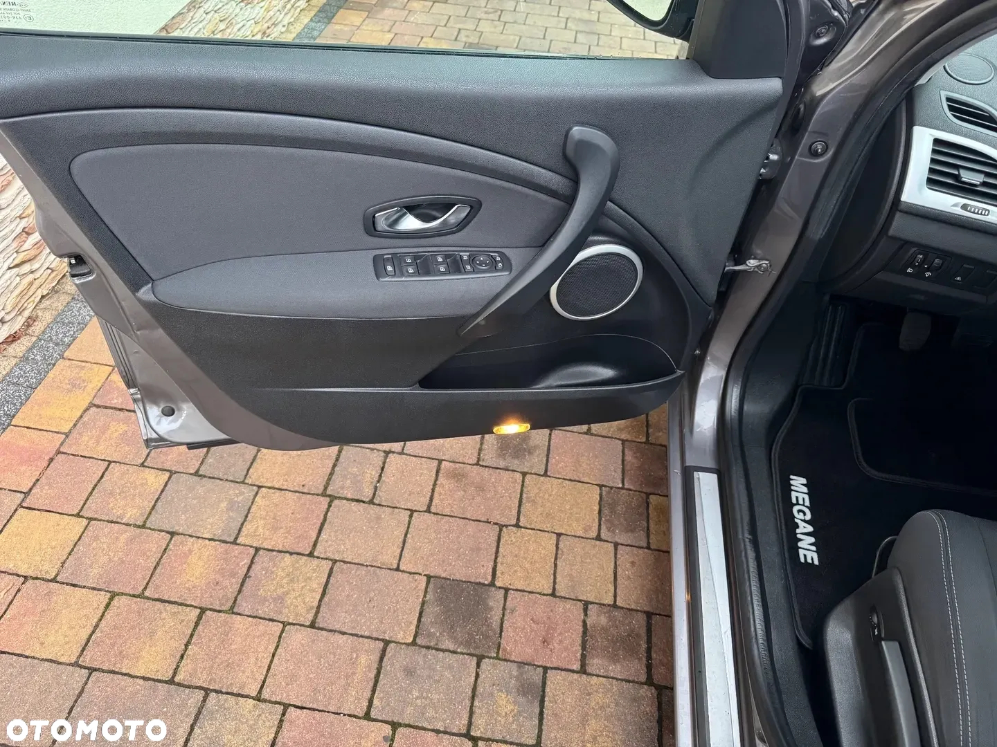 Renault Megane 1.6 16V 110 LIMITED - 13