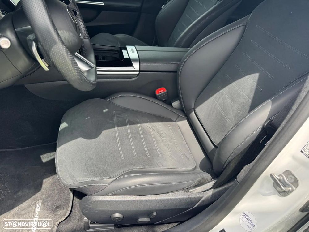 Mercedes-Benz C 300 de 9G-TRONIC AMG Line — fotografia 15