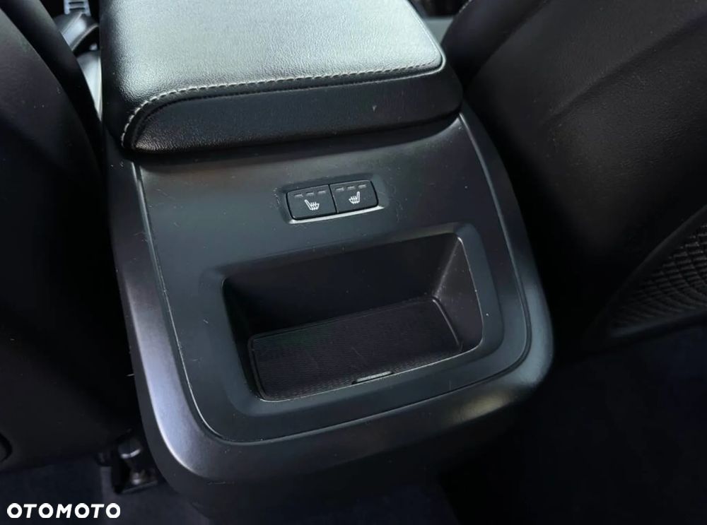 Volvo XC 60 - 22