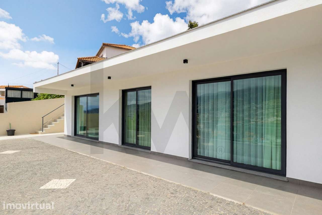 Moradia Térrea T2+1 Com Vista Baía - Grande imagem: 4/21