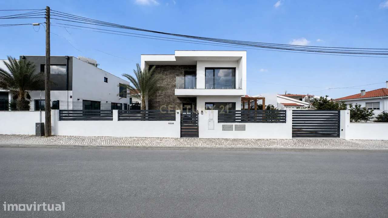 Moradia Nova T4 na Aroeira | Elegância, Conforto e Qualidade de Constr - Grande imagem: 2/53