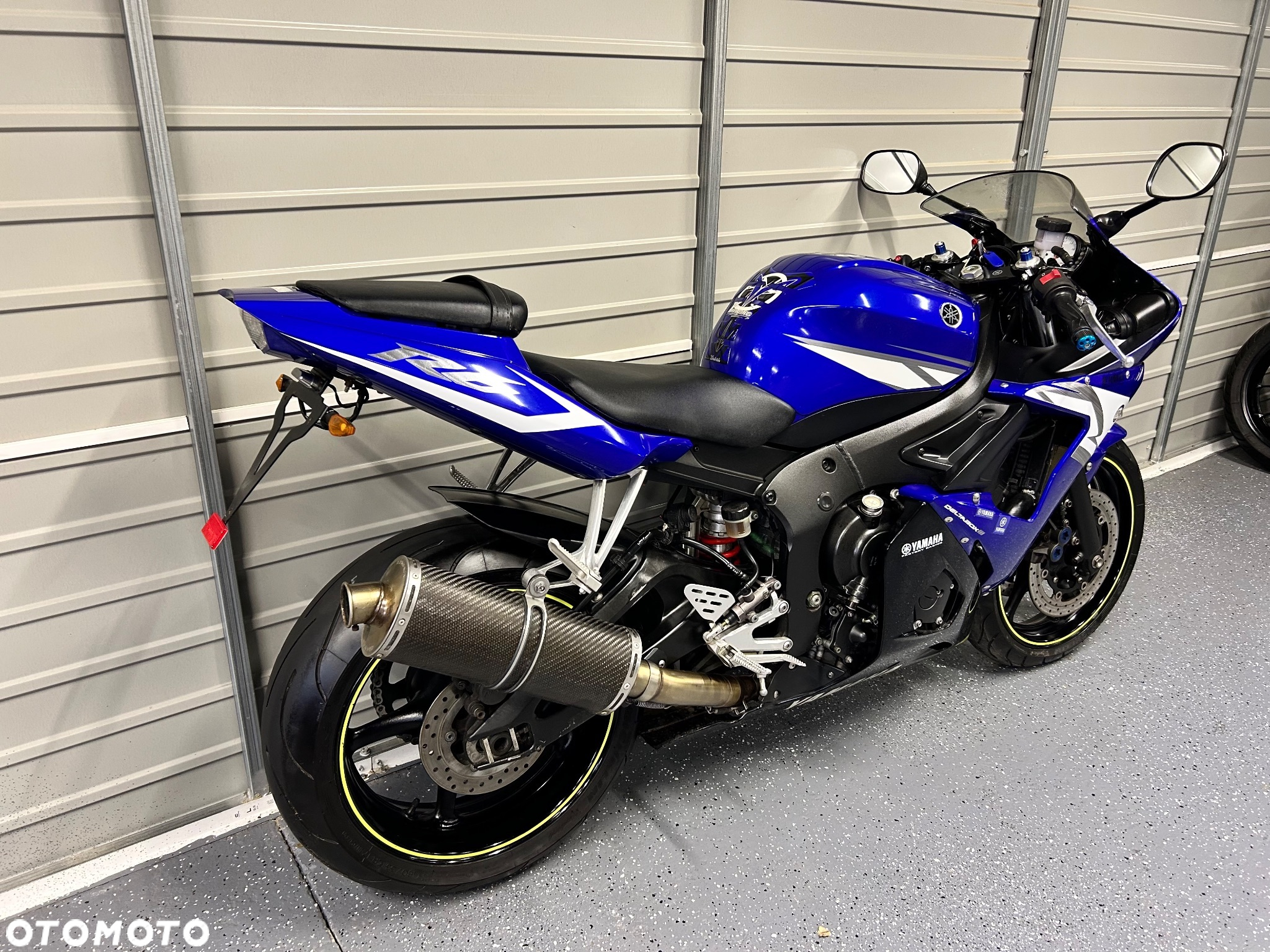 Yamaha R6 - 4