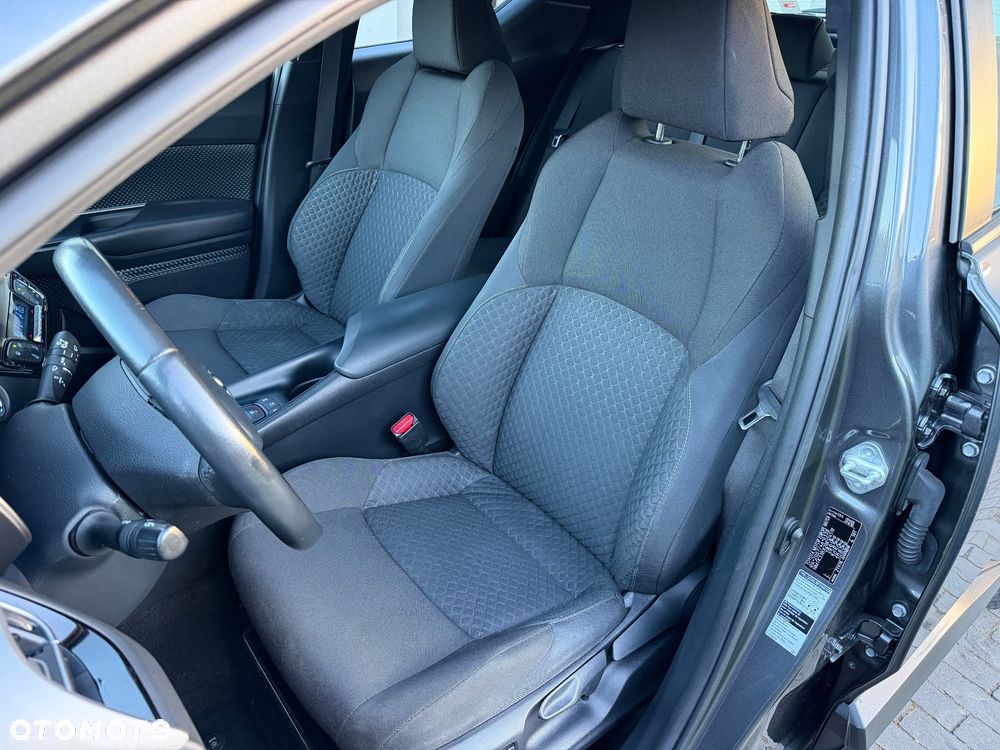 Toyota C-HR Business-Edition - 12
