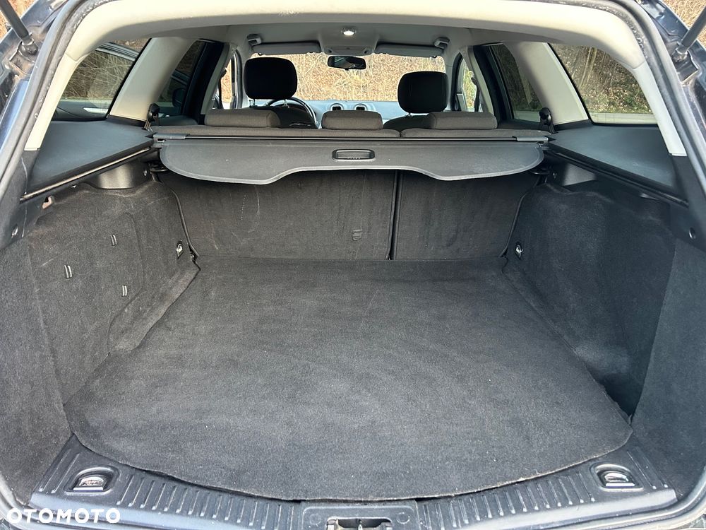 Ford Mondeo 2.0 Trend X - 11