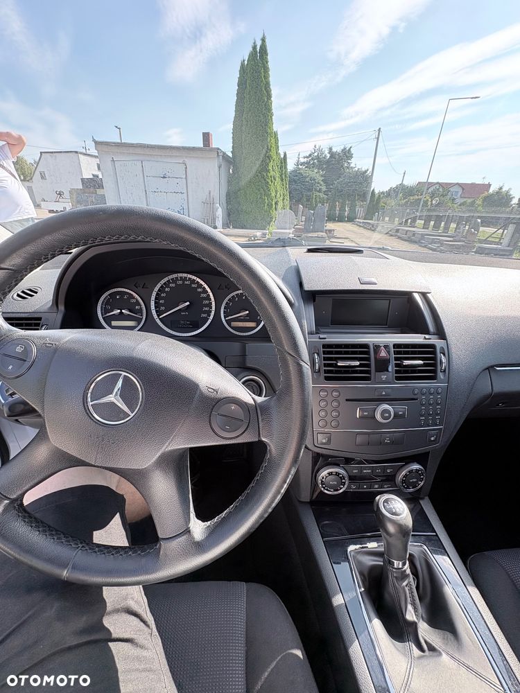 Mercedes-Benz Klasa C 200 Kompressor Classic - 6