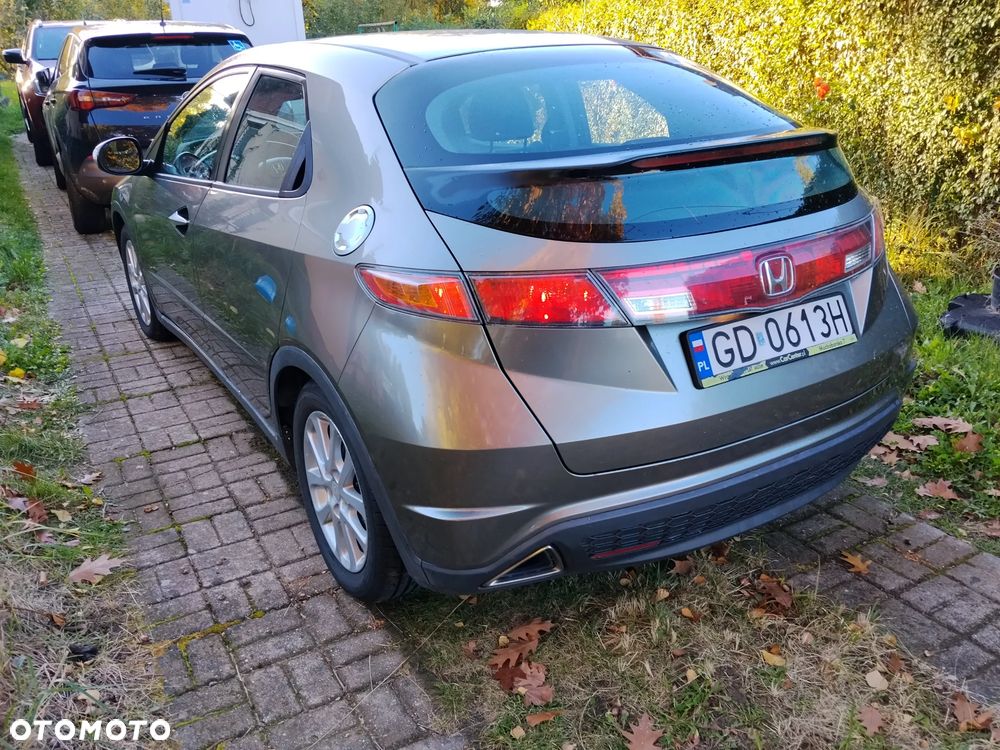 Honda Civic - 4