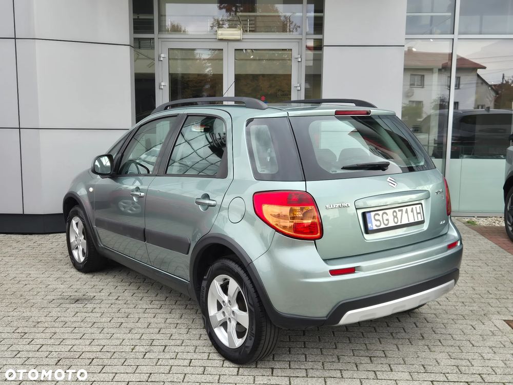 Suzuki SX4 1.6 Comfort 4WD - 6