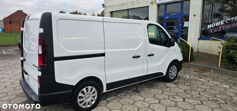 Renault Trafic - 23