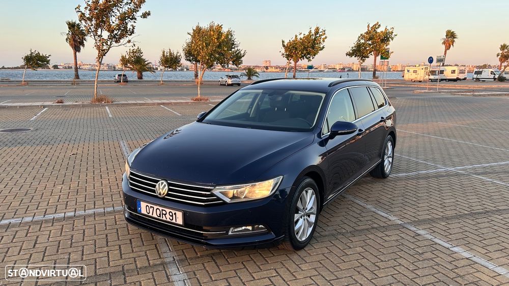 VW Passat Variant 2.0 TDI Highline - 1