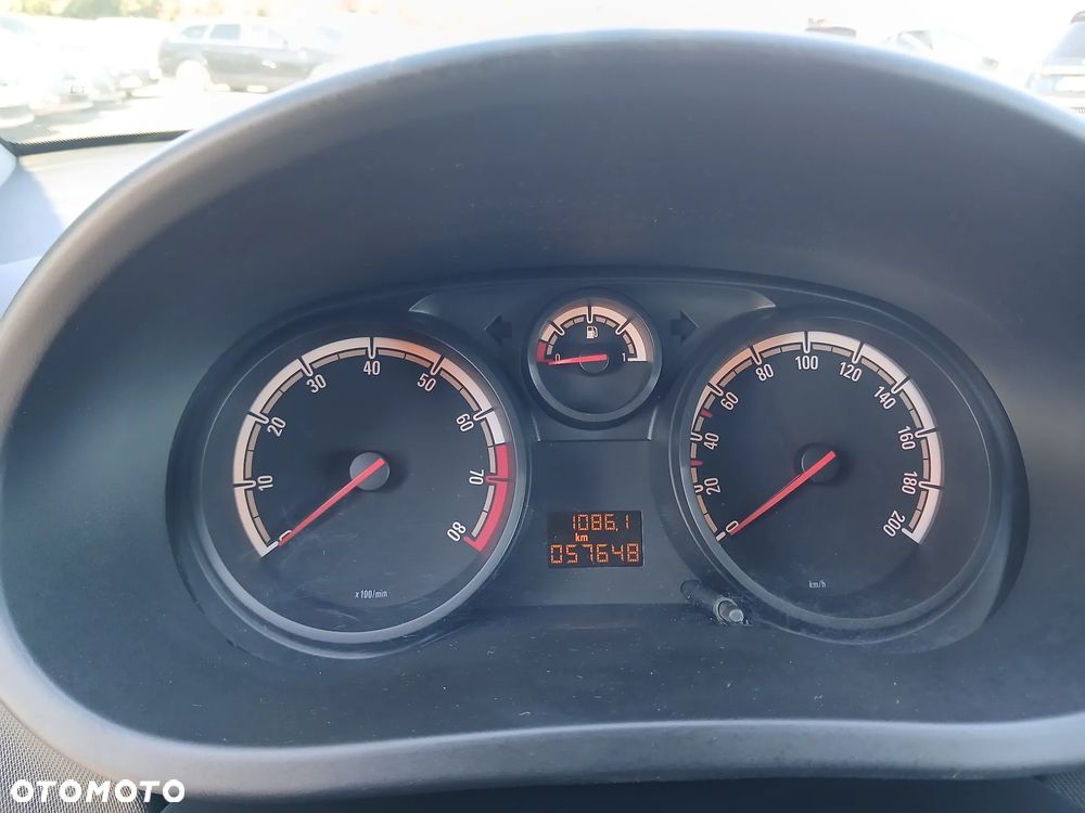 Opel Corsa - 6