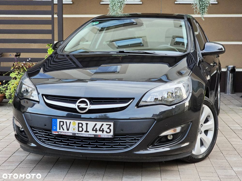 Opel Astra 1.4 Turbo Cosmo - 1