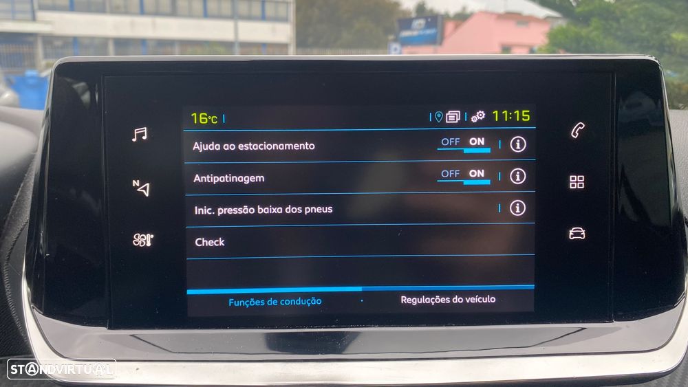 Peugeot e-208 50 kWh Allure Pack - 41