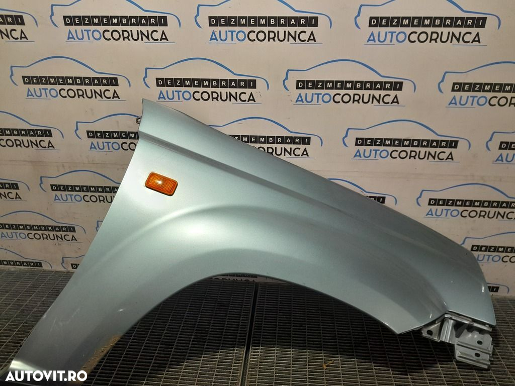 Aripa Dreapta Fata Nissan X - Trail T30 2001 - 2008 4 Usi VERDE (998) - 2