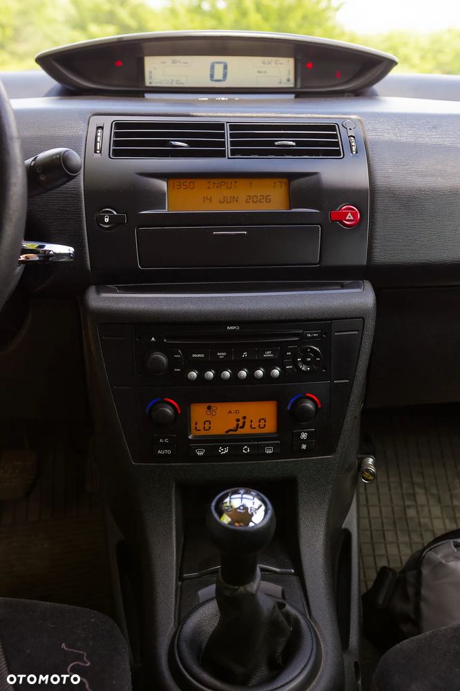 Citroën C4 - 12
