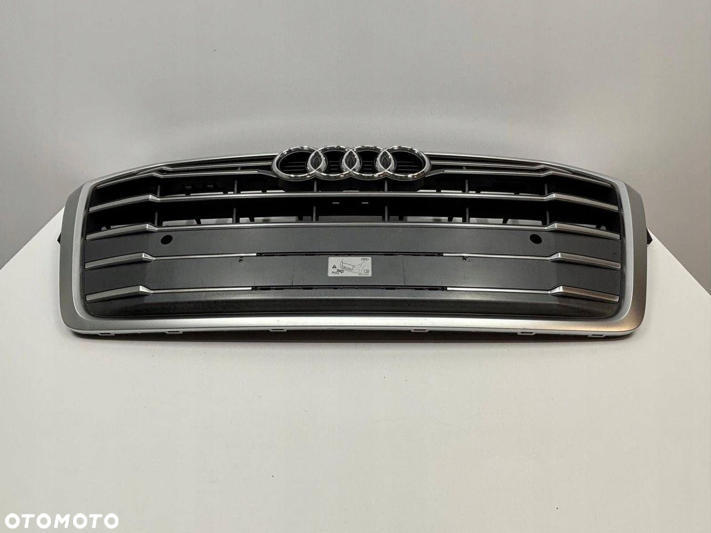 Audi Q5 80A S-Line Grill Atrapa Zderzaka 80A853651C - 7