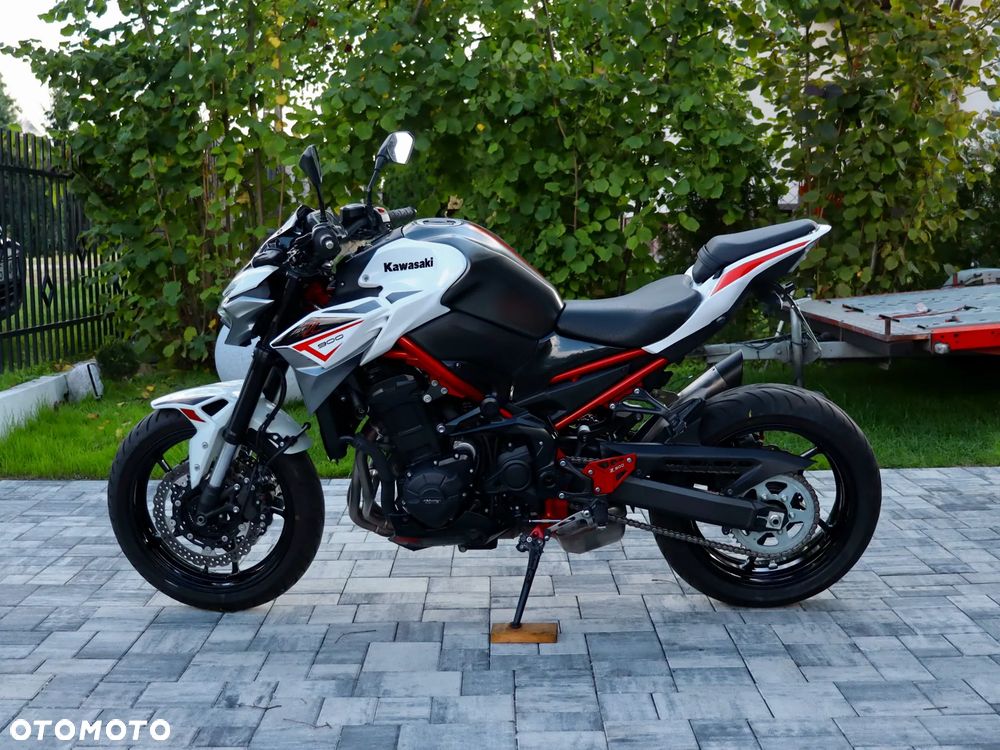 Kawasaki Z 900 - 8