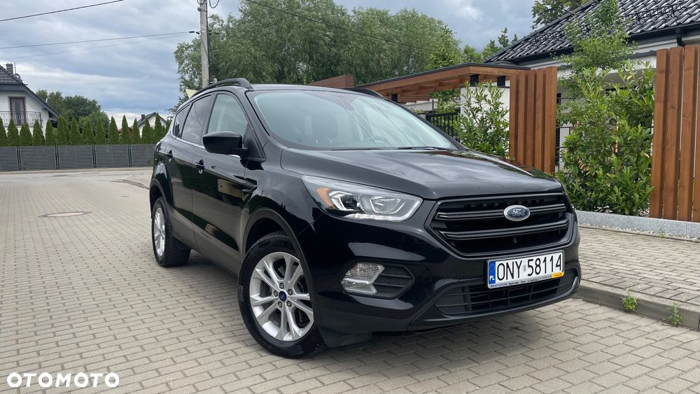 Ford Kuga - 3