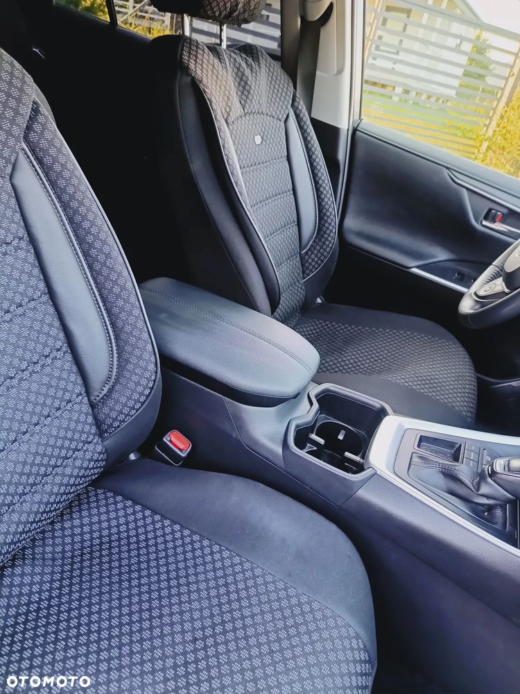 Toyota RAV4 2.0 Comfort 4x2 MS - 9