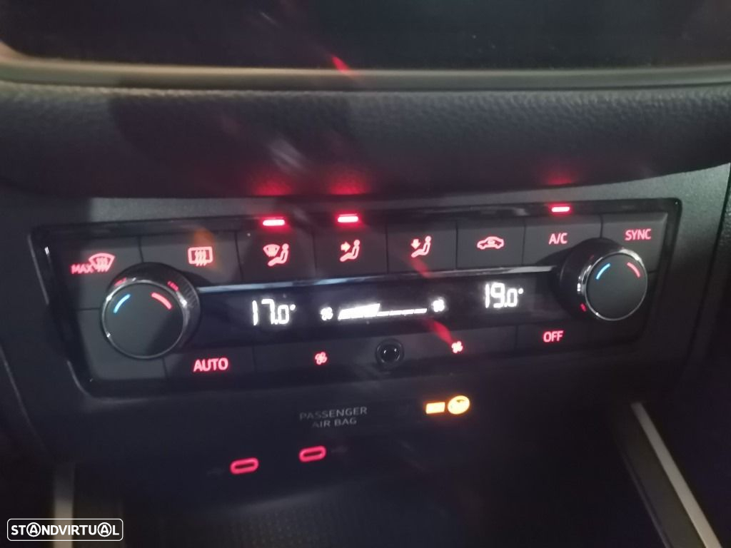SEAT Arona 1.0 TSI FR - 17
