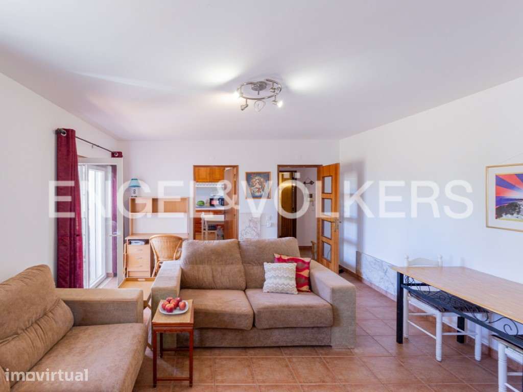 Apartamento T2 com Vista Mar na Praia da Lota - Grande imagem: 2/33