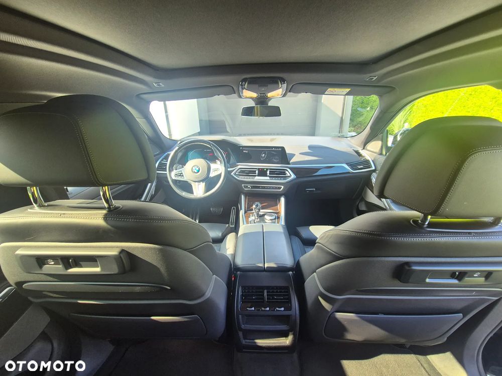 BMW X6 - 11