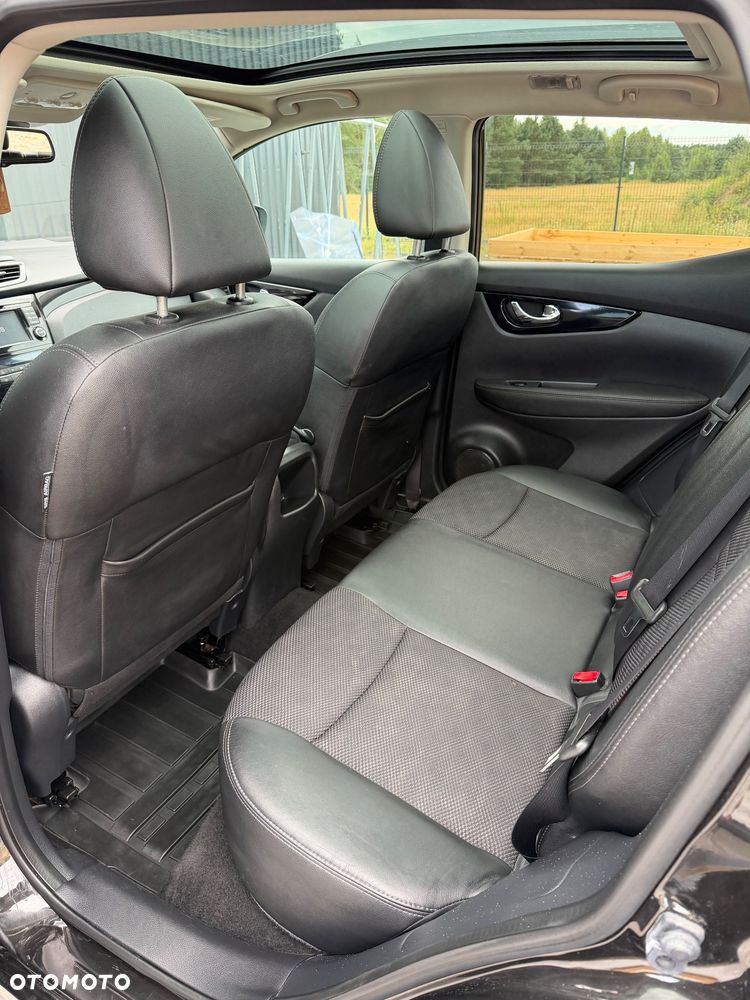 Nissan Qashqai 1.2 DIG-T Tekna Xtronic - 32