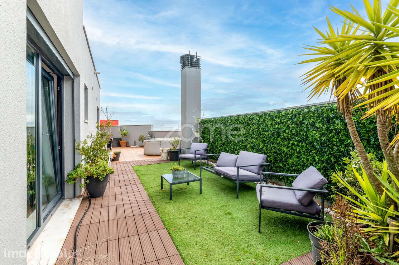 T3+1 Jardim da Amoreira - Grande imagem: 2/60