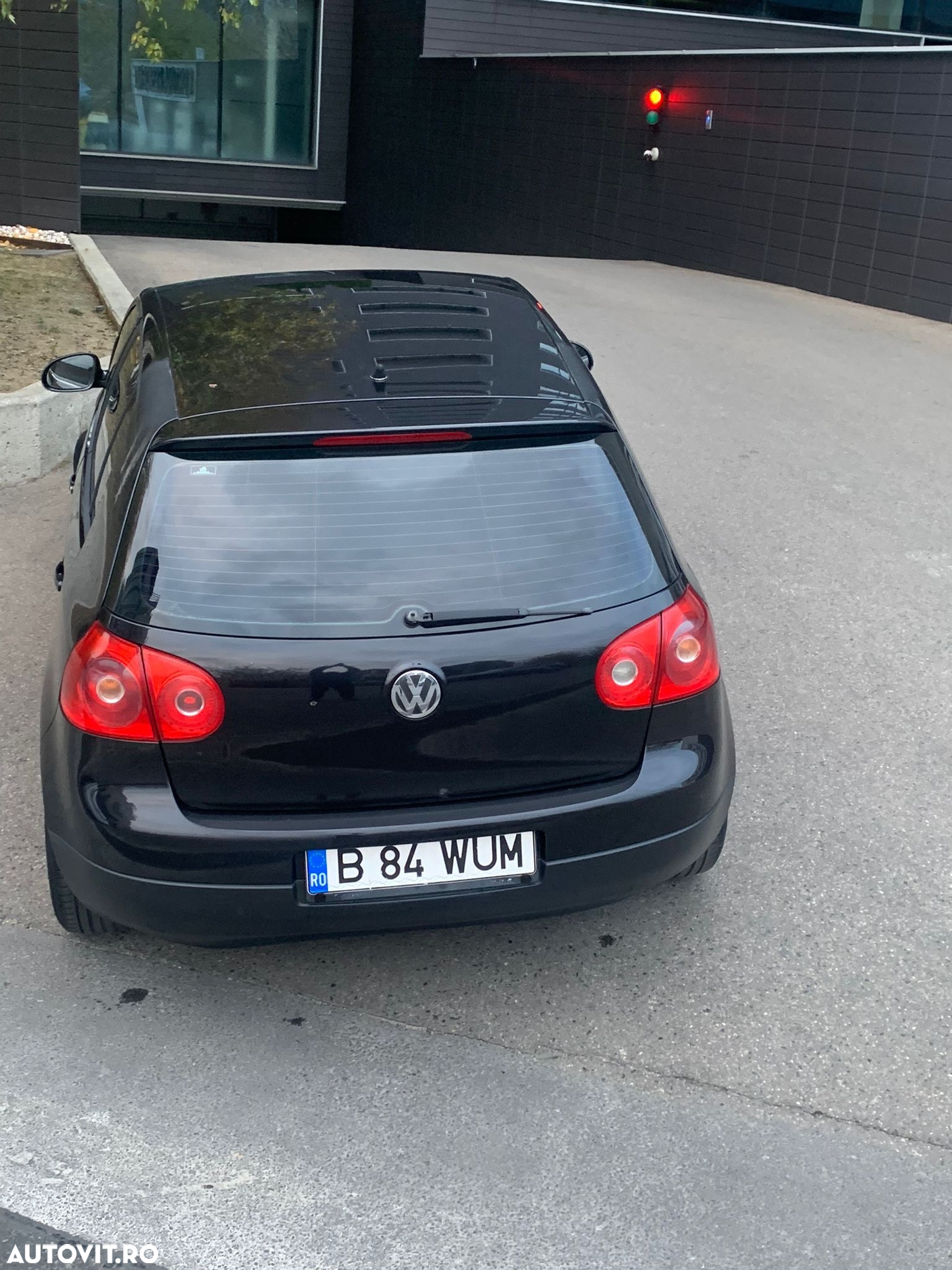 Volkswagen Golf 2.0 TDI Comfortline - 3
