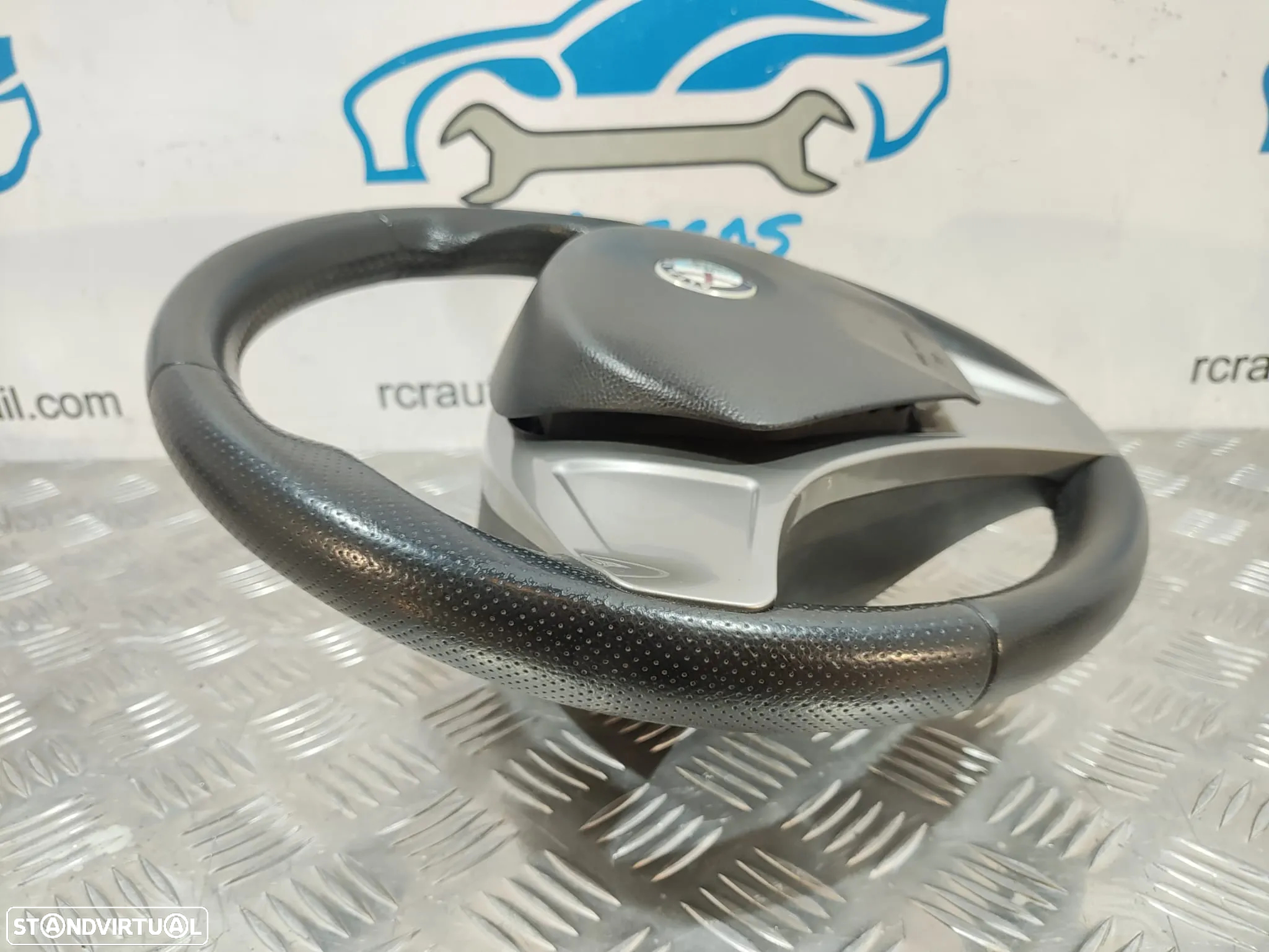 VOLANTE GUIADOR COMPLETO ALFA ROMEO MITO 955 PELE PERFURADA AIRBAG 71753934 D6100190234 1560891750 ALFA ROMEO GIULIETTA - 3