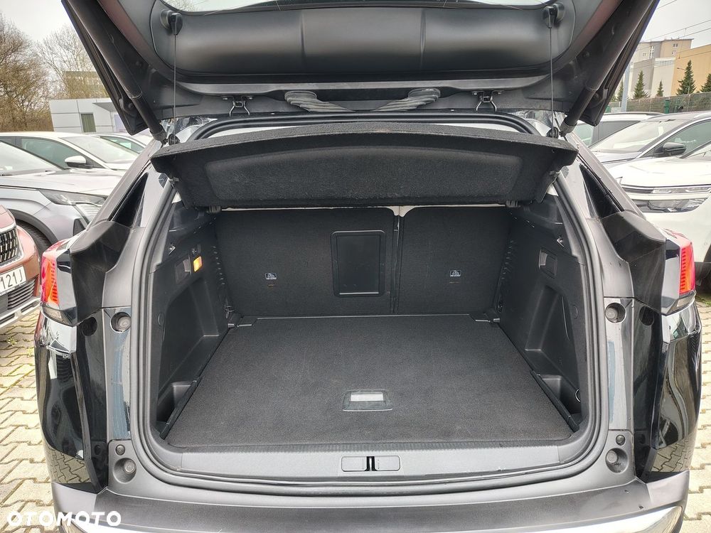 Peugeot 3008 1.2 PureTech GPF Allure S&S - 12