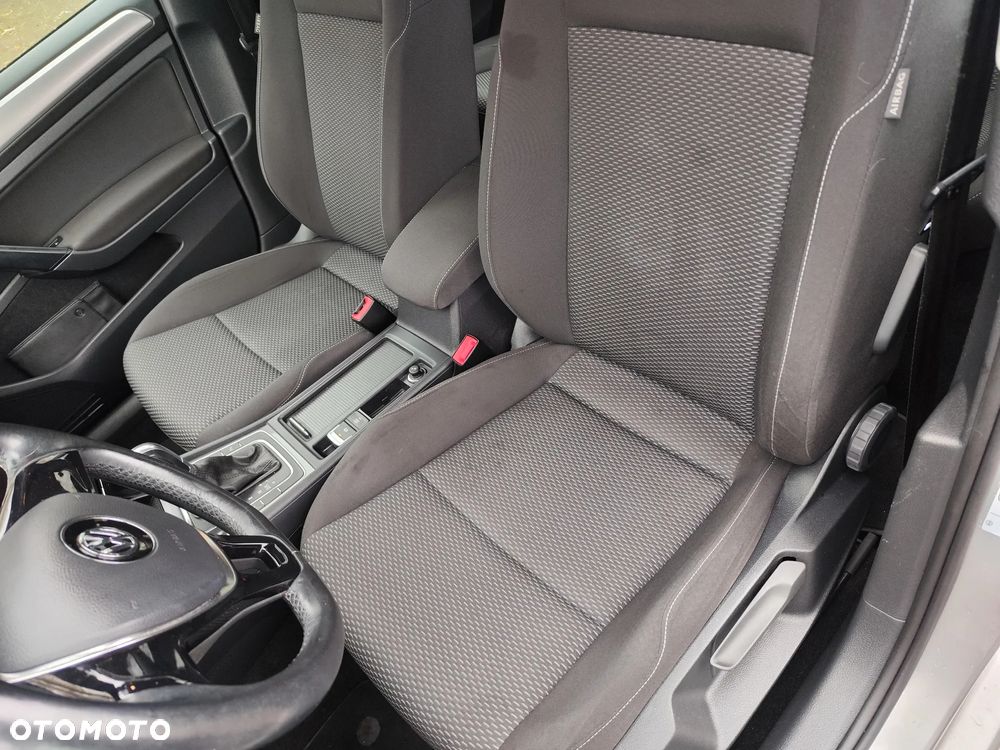 Volkswagen Golf 1.6 TDI (BlueMotion Technology) DSG Comfortline - 19