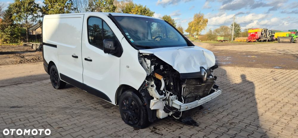 Renault TRAFIC - 1