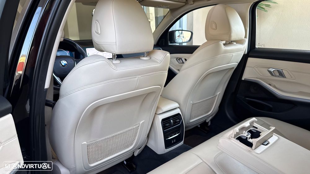 BMW 330 e Line Luxury Auto - 17