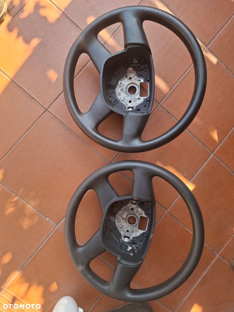Kierownica octavia II fabia II bardzo ładna