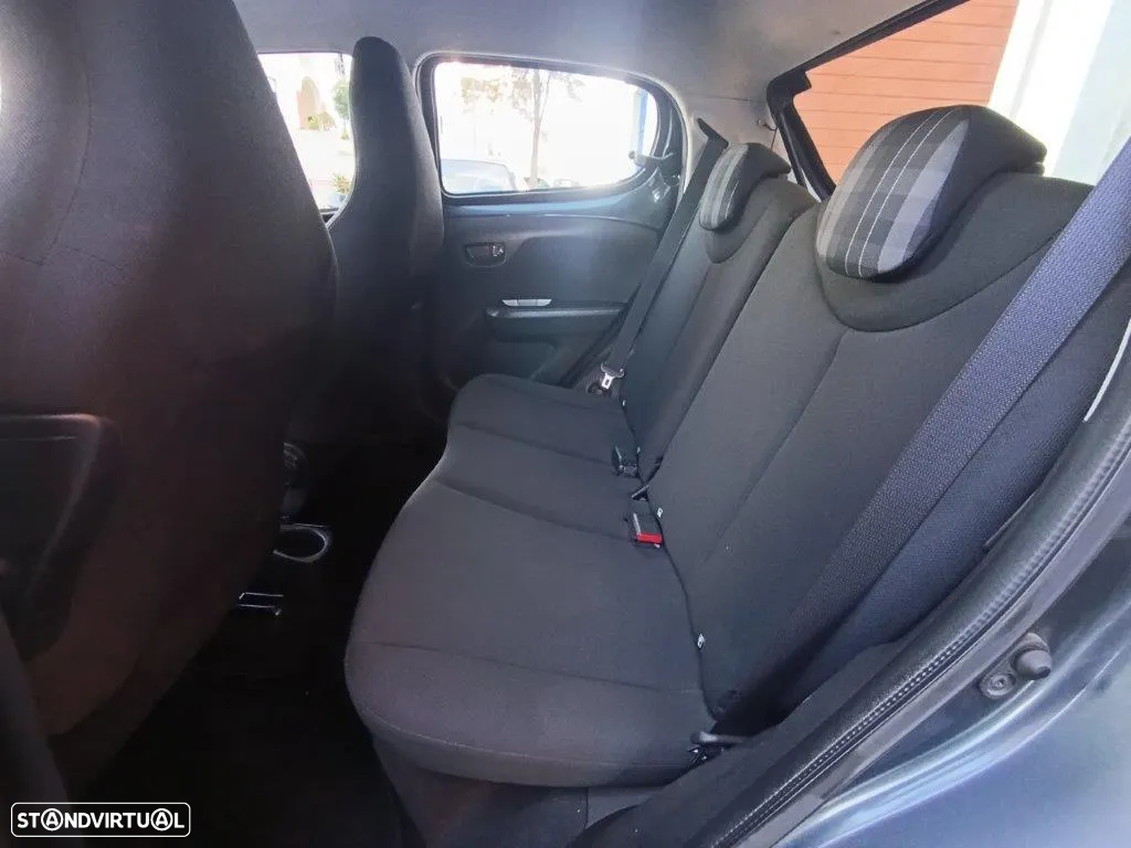 Peugeot 108 1.0 VTi Active - 15