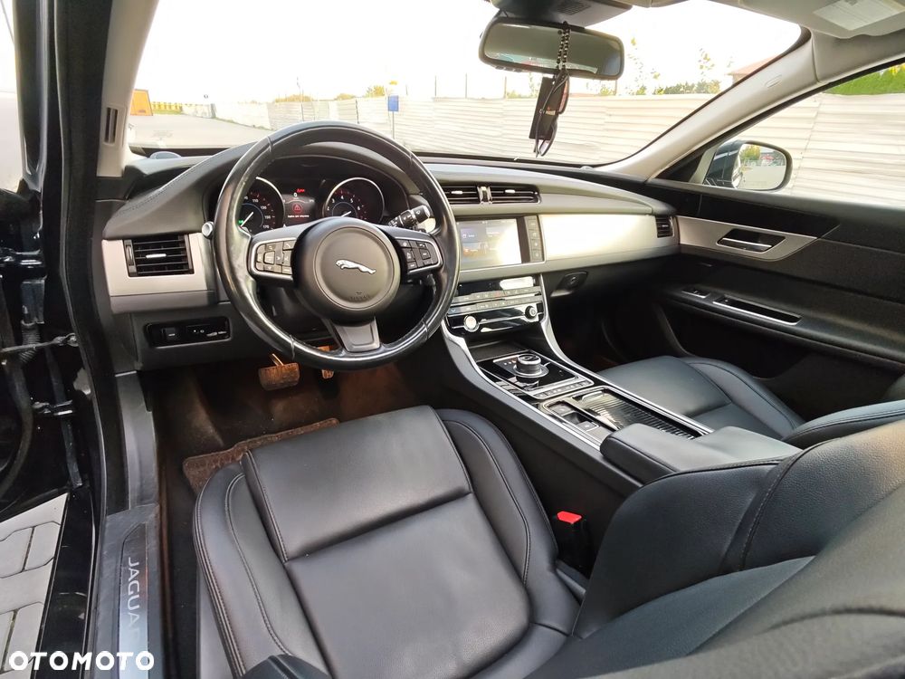 Jaguar XF 3.0 V6 AWD Prestige - 15