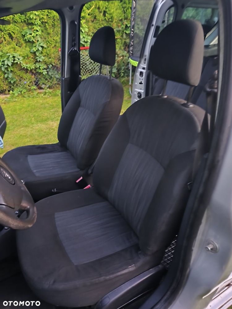 Dacia Dokker 1.6 MPI 85 Celebration - 20