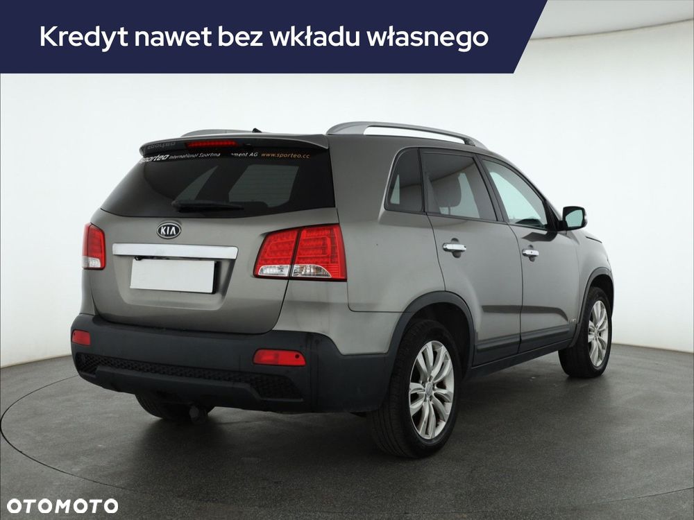 Kia Sorento - 7