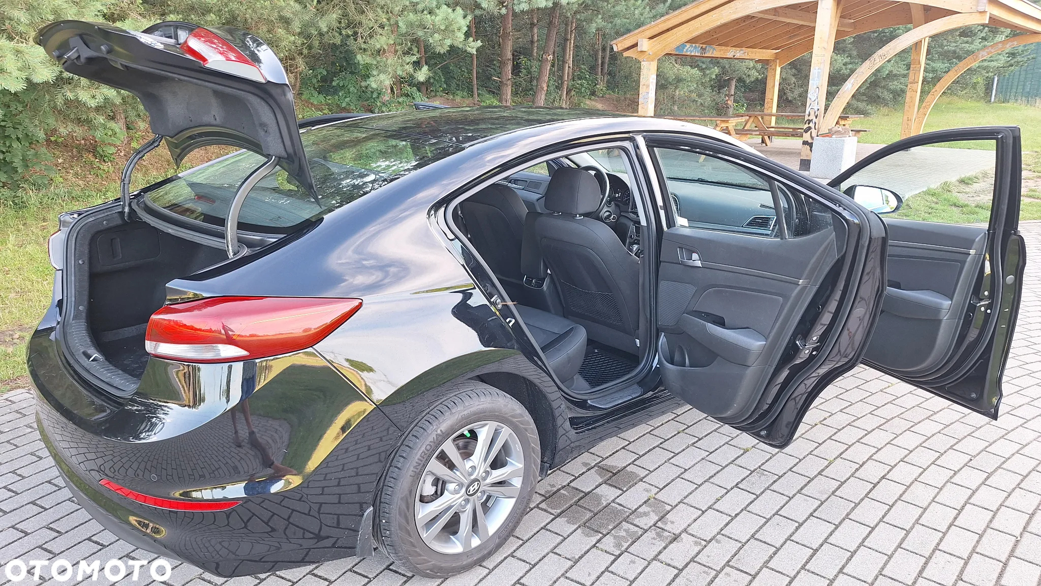 Hyundai Elantra - 6