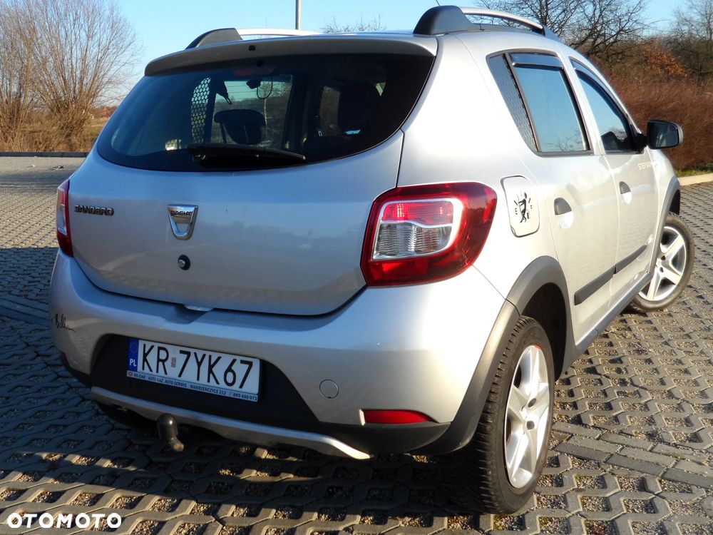 Dacia Sandero Stepway 0.9 TCe Laureate - 3