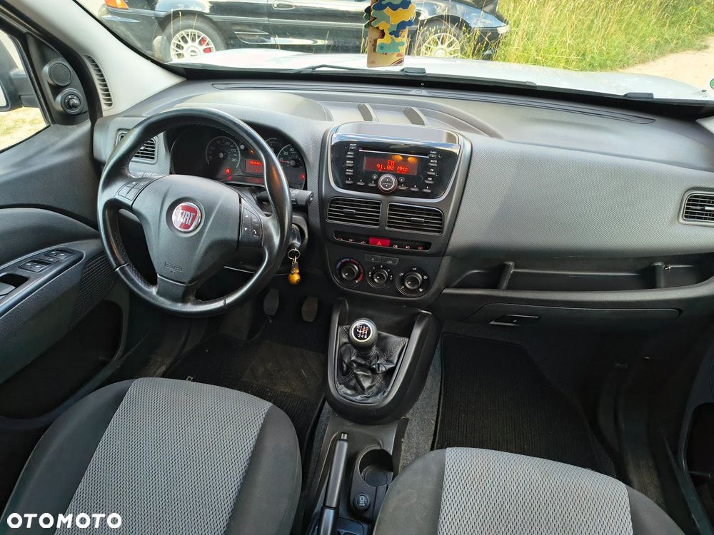 Fiat Doblo 2.0 Multijet 16V Emotion - 9