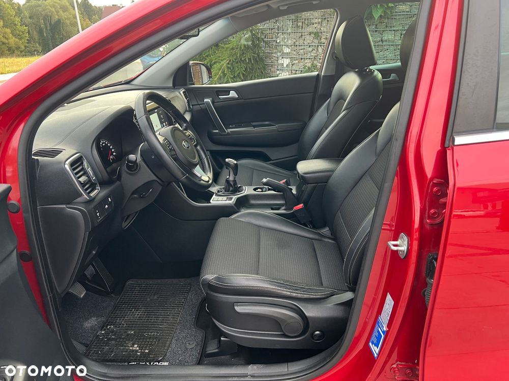 Kia Sportage 1.7 CRDI 2WD Dream-Team Edition - 11