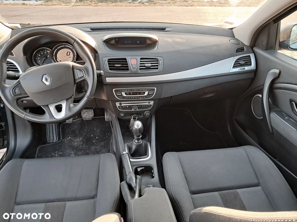 Renault Megane TCe 130 Bose Edition - 9