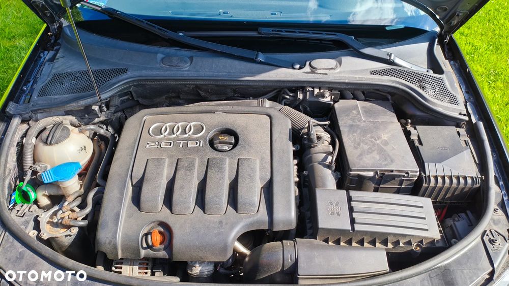 Audi A3 Sportback 2.0 TDI DPF Ambiente - 9