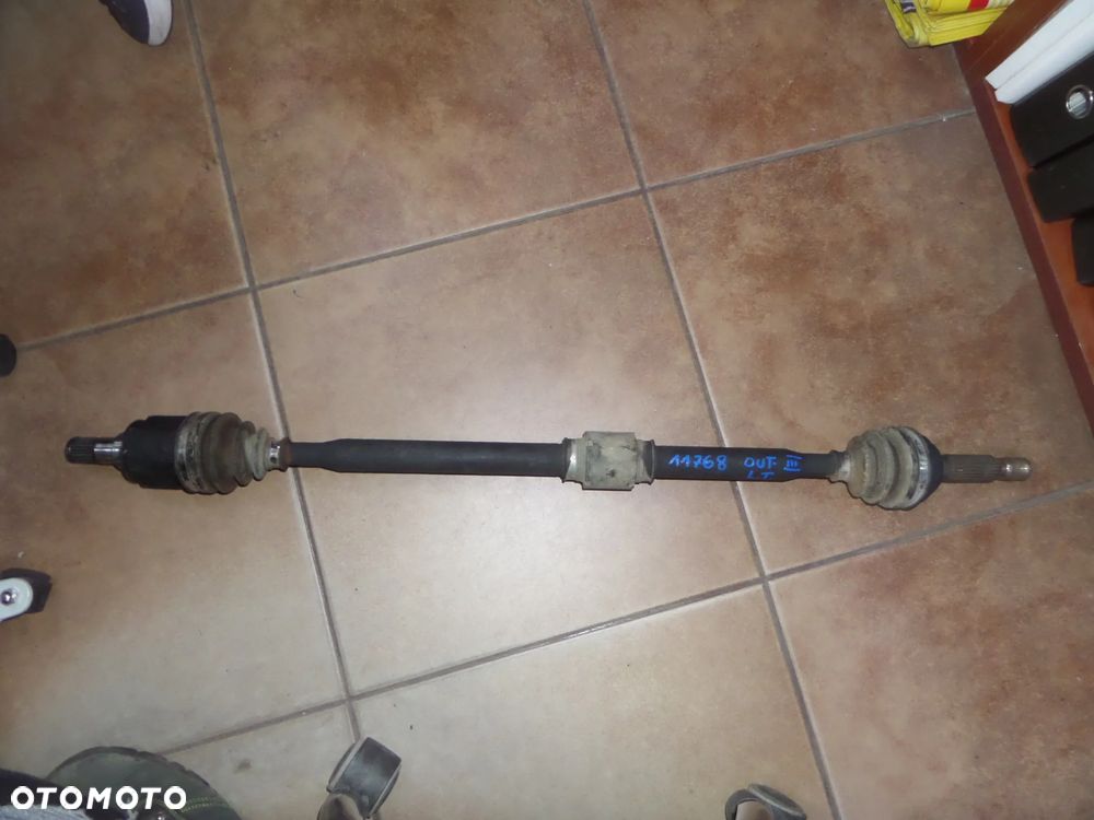 11768 Półoś lewy tył Mitsubishi Outlander III 12- 2.4 PHEV - 1